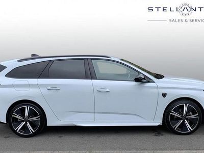 Used Peugeot 308 SW GT 134 HP (98 kW) 2025 White Estate