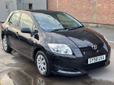 used Toyota Auris 1.4 VVTi T2 5dr