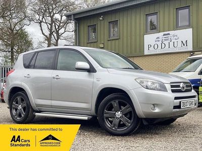 Usado Toyota RAV4 T1 134 HP (98 kW) 2007 Prateado SUV
