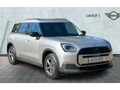 Używany Mini Countryman Classic 170 KM (125 kW) 2024 Srebrny SUV