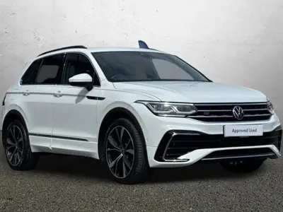 Używany VW Tiguan R-line 150 KM (110 kW) 2022 Biały SUV