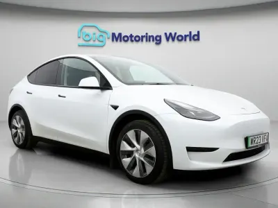 Używany Tesla Model Y RWD 250 kW (340 KM) 2023 SUV