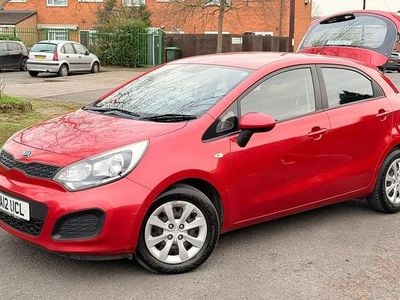 Used Kia Rio Air 2012 Red Hatchback
