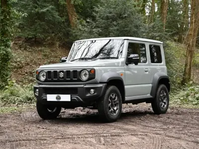 Nuevo Suzuki Jimny SZ5 101 CV (74 kW) 2025 Gris SUV