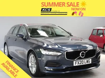 Used Volvo V90 Momentum 190 HP (139 kW) 2020 Blue Estate