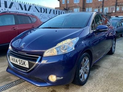 Blue Used 2014 Peugeot 208 Allure Hatchback | £4,695 (Good price)