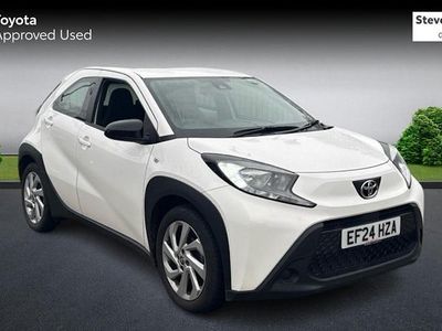 Used Toyota Aygo X PURE 72 HP (52 kW) 2025 SUV