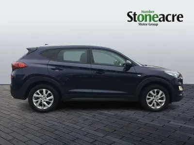 Używany Hyundai Tucson SE 116 KM (85 kW) 2021 Niebieski SUV