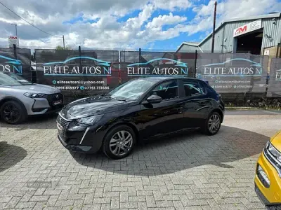Used Peugeot 208 Active Premium 75 HP (55 kW) 2021 Black Hatchback