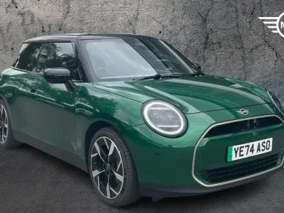 Used Mini Cooper Hatch 133 kW (181 HP) 2024 Green Hatchback