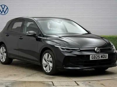 Używany VW Golf VIII Match 272 KM (200 kW) 2025 Czarny Hatchback
