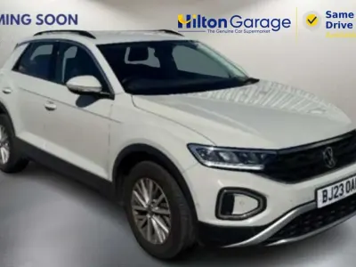 Usado VW T-Roc Life 2023 Gris SUV