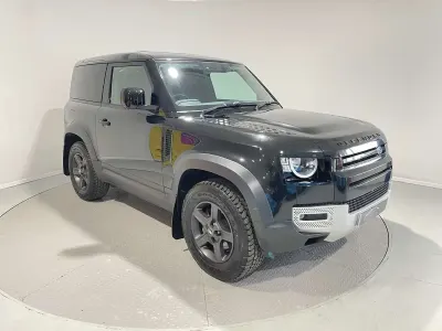 Używany Land Rover Defender 2021 Czarny SUV