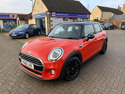 Used Mini Cooper Classic 2019 Orange Hatchback