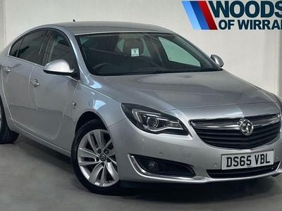 Second-hand Vauxhall Insignia SRi 136 CP (100 kW) 2015 Argintiu Hatchback