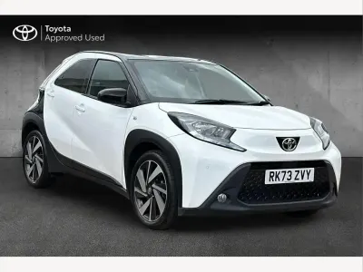 Used Toyota Aygo X 72 HP (52 kW) 2023 White SUV