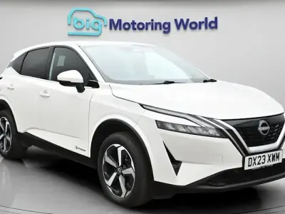 Begagnad Nissan Qashqai N-Connecta 190 HK (139 kW) 2023 Vit SUV