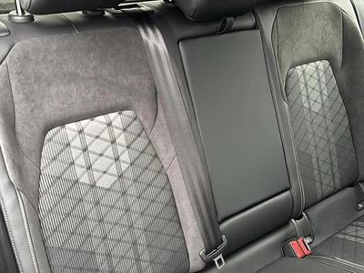 Nowe VW Golf VIII R-line 147 KM (108 kW) 2025 Czarny Hatchback