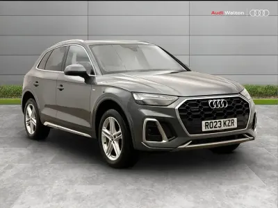 Used Audi Q5 S-Line 261 HP (191 kW) 2023 Grey SUV