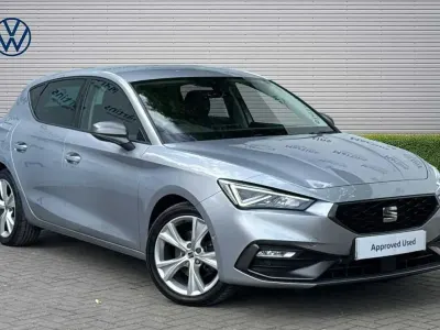 Used Seat Leon FR 108 HP (79 kW) 2021 Silver Hatchback
