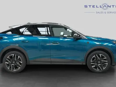 Used Peugeot 3008 GT 134 HP (98 kW) 2025 Blue SUV