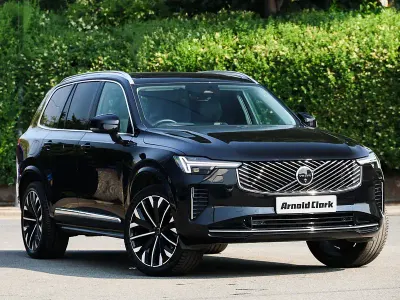 Used Volvo XC90 Ultra 250 HP (183 kW) 2025 Black SUV