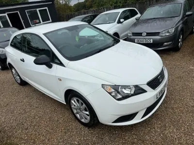 Used Seat Ibiza SOL 2016 White Hatchback