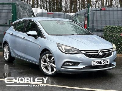 Used Vauxhall Astra SRi 136 HP (100 kW) 2016 Silver Hatchback