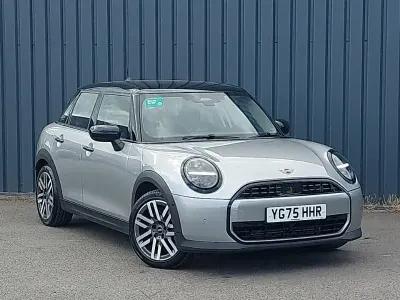 Used Mini Cooper Classic 114 kW (156 HP) 2025 Silver Hatchback