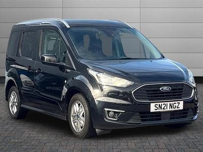 Used Ford Tourneo Titanium 120 HP (88 kW) 2021 Black Estate