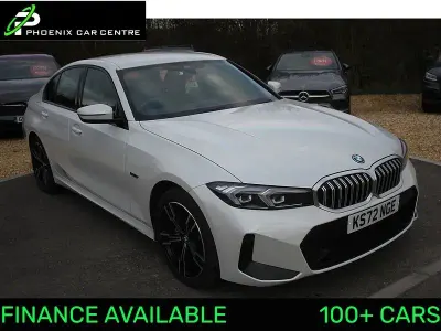 Begagnad BMW 330e M Sport 288 HK (211 kW) 2023 Vit Sedan