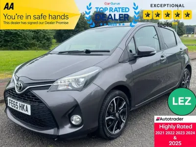 Used Toyota Yaris Sport 99 HP (72 kW) 2015 Grey Hatchback