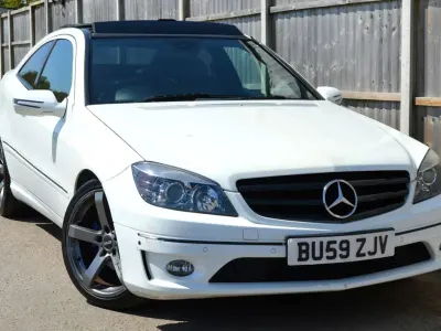 Begagnad Mercedes CLC180 2009 Vit Halvkombi