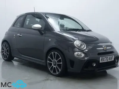 Usado Abarth 595 Turismo 165 HP (121 kW) 2020 Cinzento Citadino
