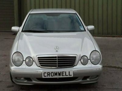 Used Mercedes E320 Avantgarde 2001 Sedan
