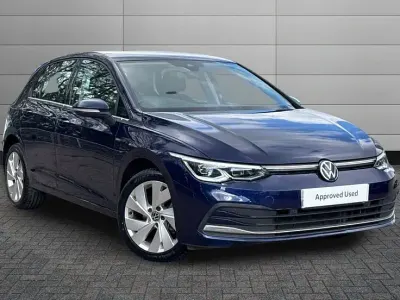 Used VW Golf VIII Style 130 HP (95 kW) 2022 Atlantic blue Hatchback