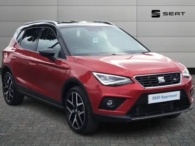 Usado Seat Arona FR Sport 108 CV (79 kW) 2021 Rojo SUV