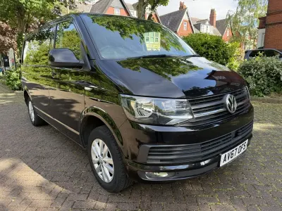 Używany VW Transporter Highline 2018 Czarny Van