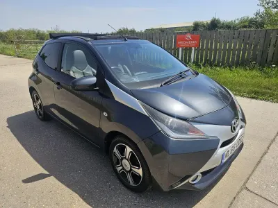 Used Toyota Aygo X-clusiv 69 HP (50 kW) 2016 Grey Hatchback