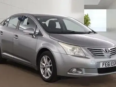 Used Toyota Avensis 147 HP (108 kW) 2011 Grey Sedan