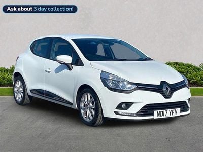 Used Renault Clio IV Dynamique 2017 White Hatchback