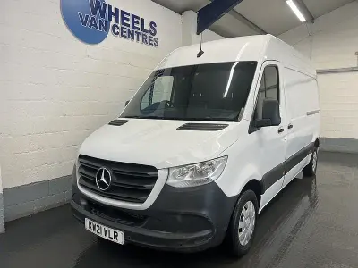 Używany Mercedes Sprinter Premium 2021 Biały Van
