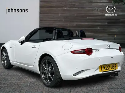 Used Mazda MX5 Inclusive 184 HP (135 kW) 2022 White Cabriolet