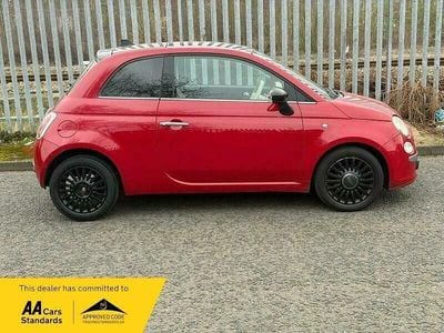 Gebraucht Fiat 500 Lounge 95 PS (69 kW) 2011 Rot Kleinwagen