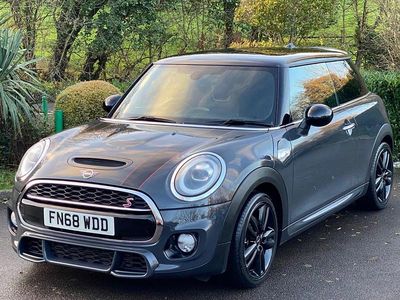 Grey Used 2018 Mini Cooper S Hatch Hatchback | £11,790 (Expensive)