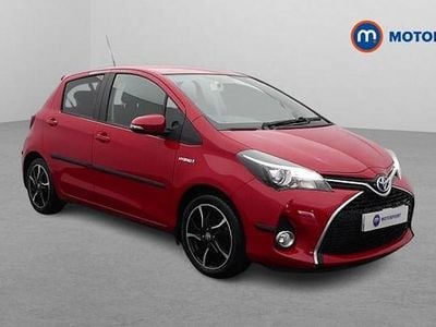 Red Used 2016 Toyota Yaris Hybrid Design Hatchback | £11,349 (A bit pricey)
