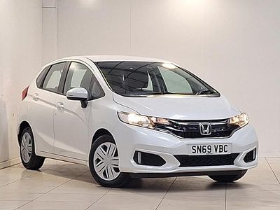 Used Honda Jazz S 102 HP (75 kW) 2019 White Hatchback