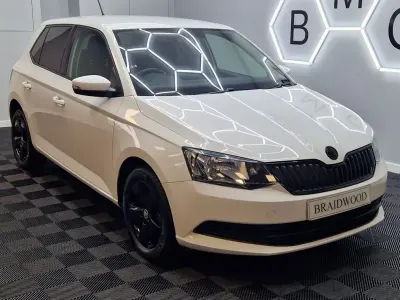 Used Skoda Fabia SE 110 HP (80 kW) 2018 White Hatchback