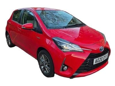 Used Toyota Yaris Hybrid 100 HP (73 kW) 2020 Red Hatchback