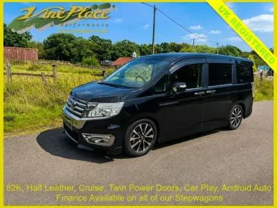 Używany Honda Stepwgn Cool 2013 Czarny Minivan